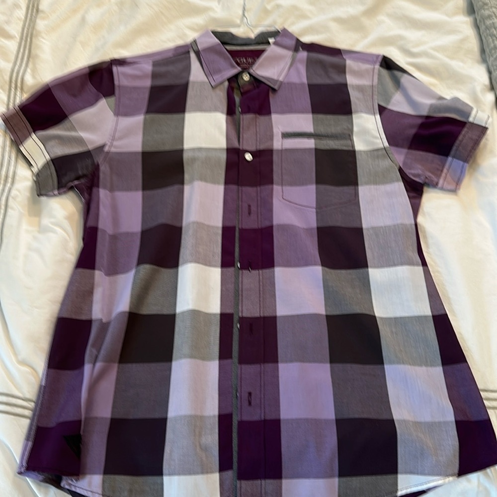 Short sleeve button down shirt.  Size L.